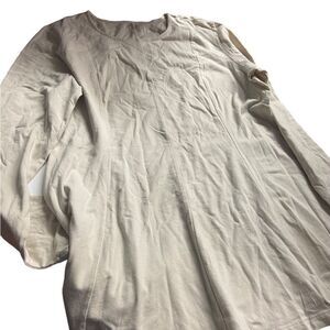 D and company tan top excellent condition size medium